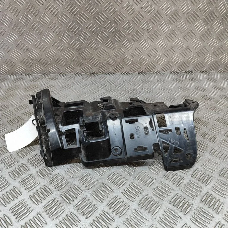Aizmugurējā bufera turētājs A2978850104