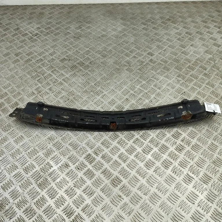 Rear bumper mounting bracket 98650564100