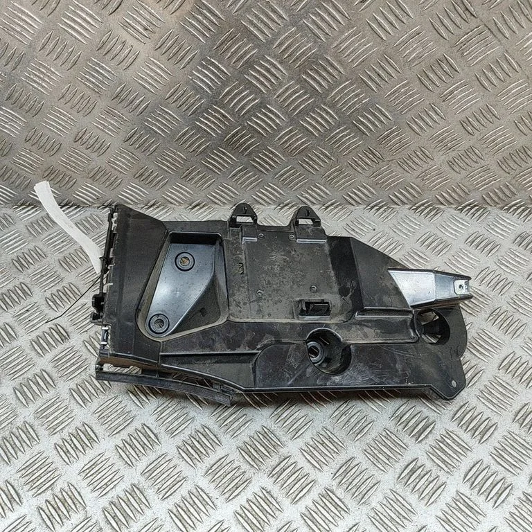 Rear bumper mounting bracket – BMW X6 F16 (2014-2017)