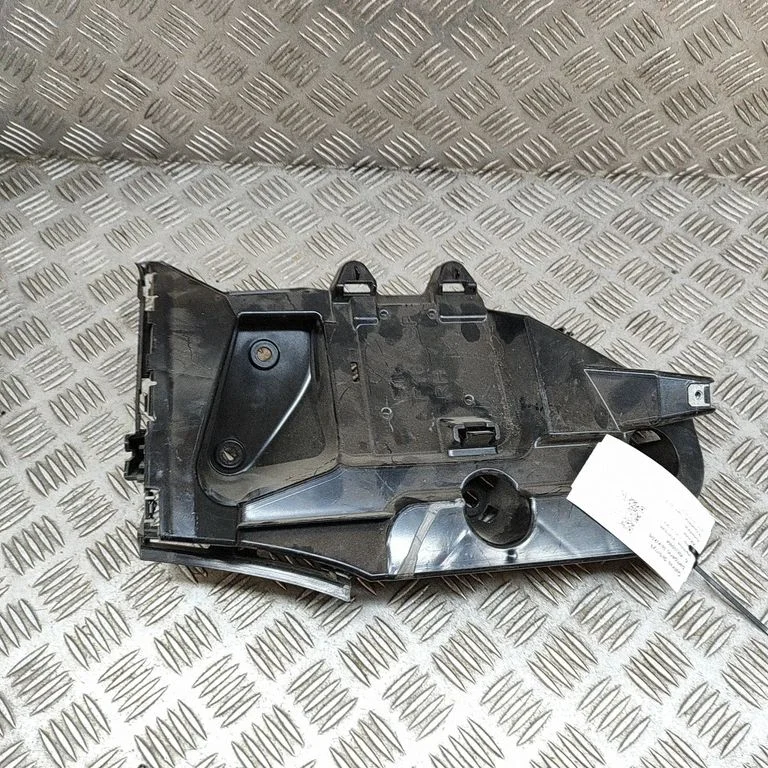 Rear bumper mounting bracket – BMW X6 F16 (2014-2017)