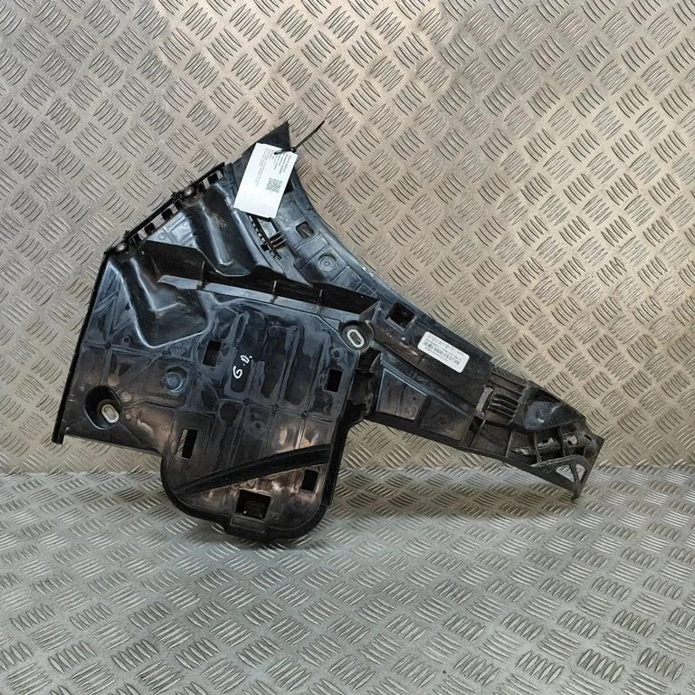 Rear bumper mounting bracket A1678802007
