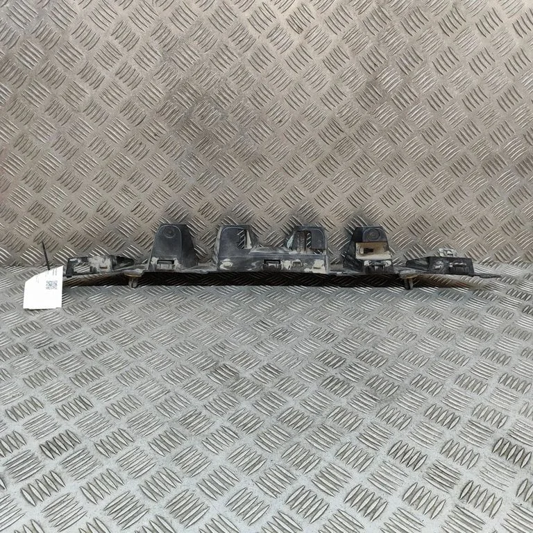 Aizmugurējā bufera turētājs 850321348R