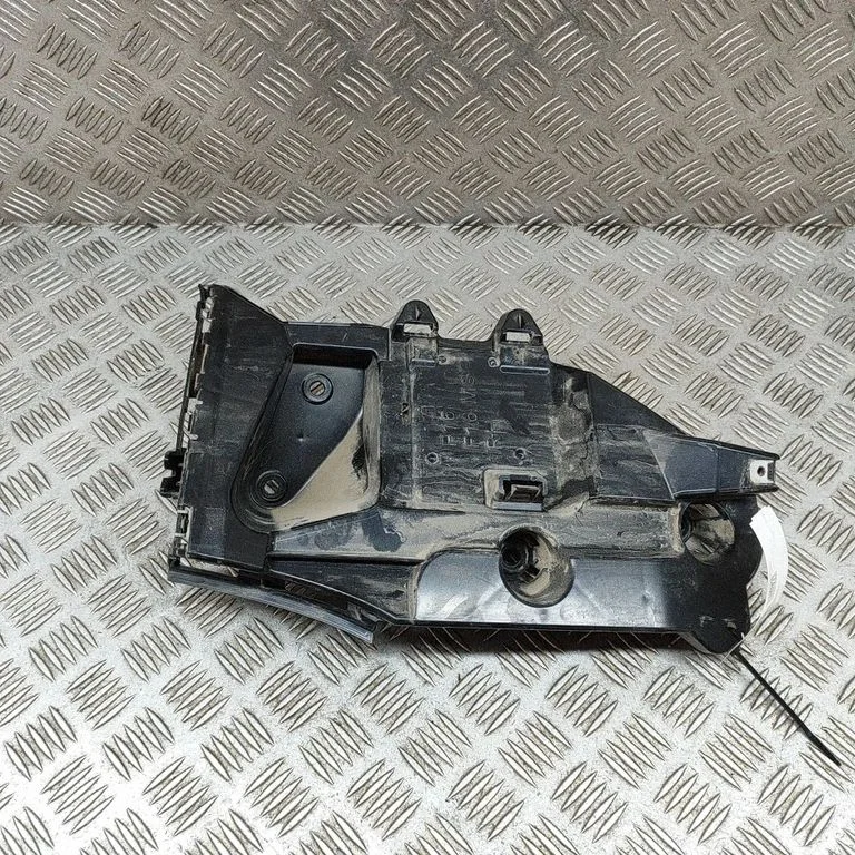 Rear bumper mounting bracket – BMW X6 F16 (2014-2017)