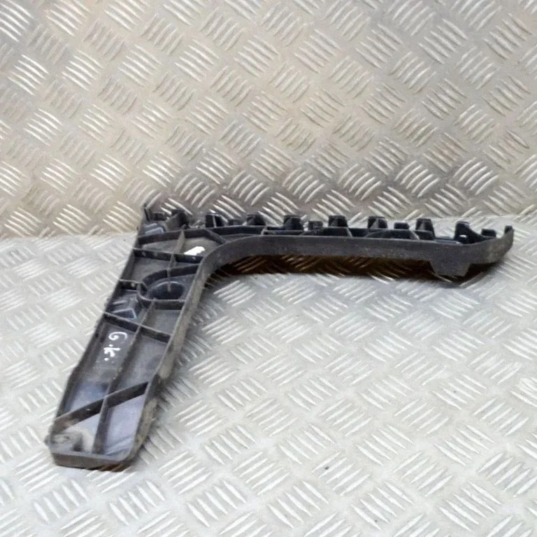 Rear bumper mounting bracket – Audi A6 S6 C7 4G (2011-2018)
