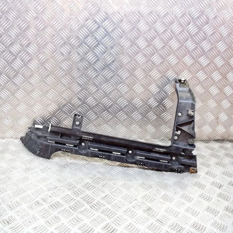 Rear bumper mounting bracket CK5217A882AE