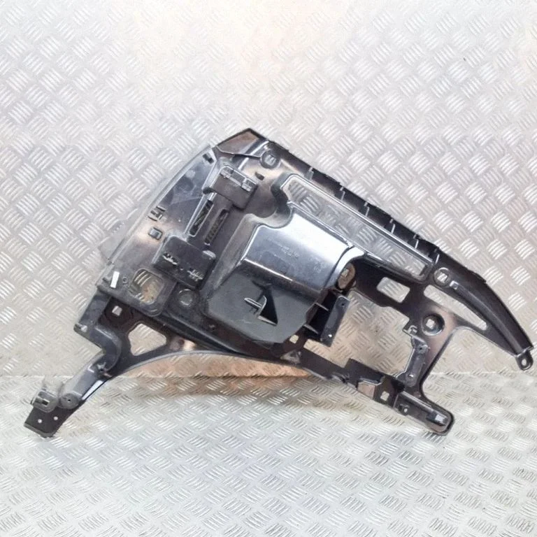 Aizmugurējā bufera turētājs – BMW i3 (2013-)