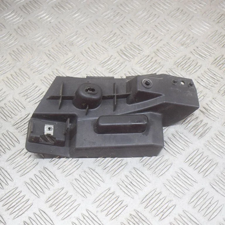 Rear bumper mounting bracket 670003326