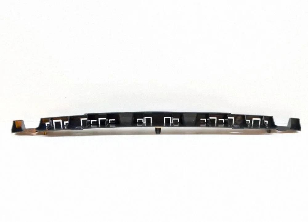 Rear bumper mounting bracket – Renault Captur II (2020-)
