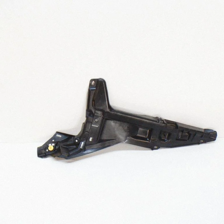 Rear bumper mounting bracket 100927200E