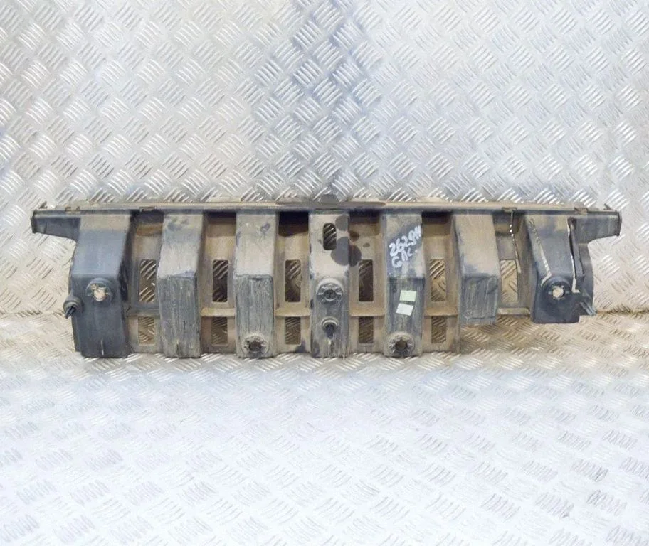 Rear bumper mounting bracket – Peugeot 3008 I (2008-2015)