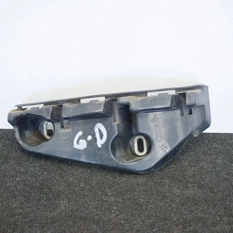 Aizmugurējā bufera turētājs A2078850465