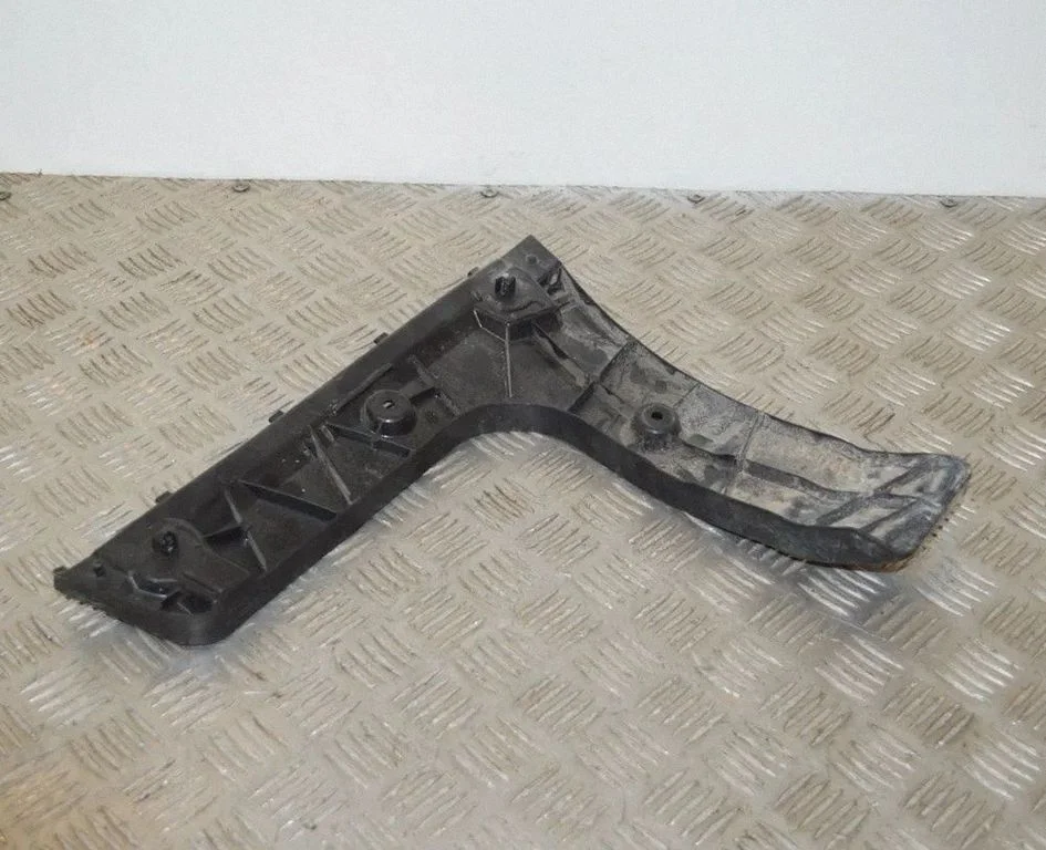 Rear bumper mounting bracket – Audi A6 S6 C7 4G (2011-2018)