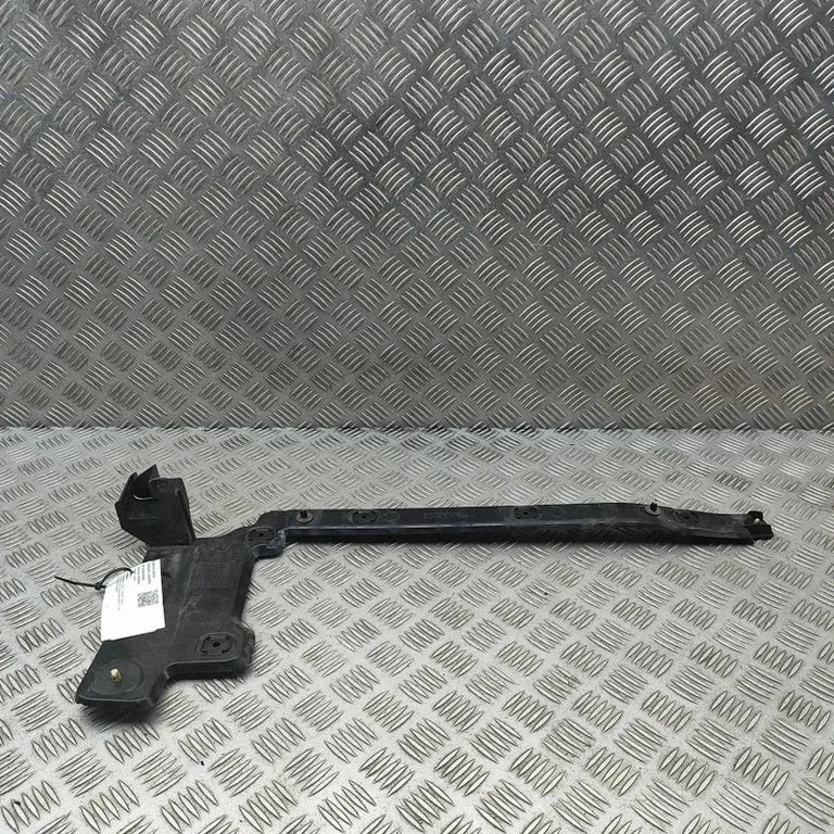 Rear bumper mounting bracket BK3117A882AE