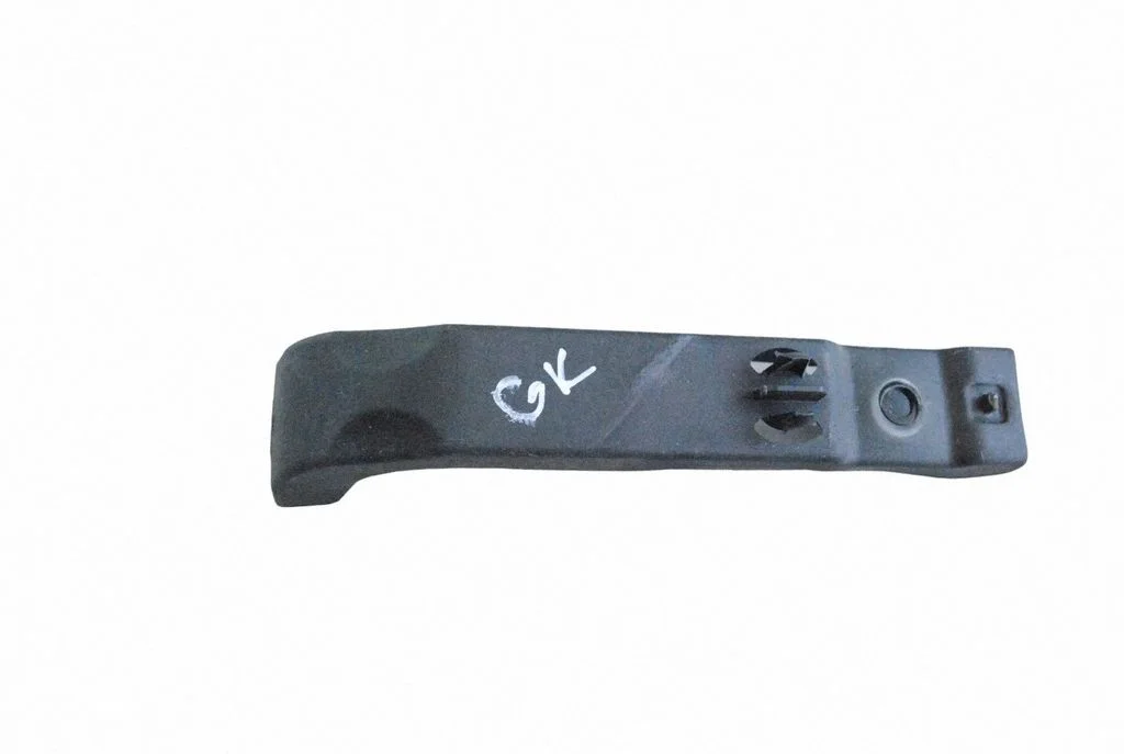 Rear bumper mounting bracket 97050584100