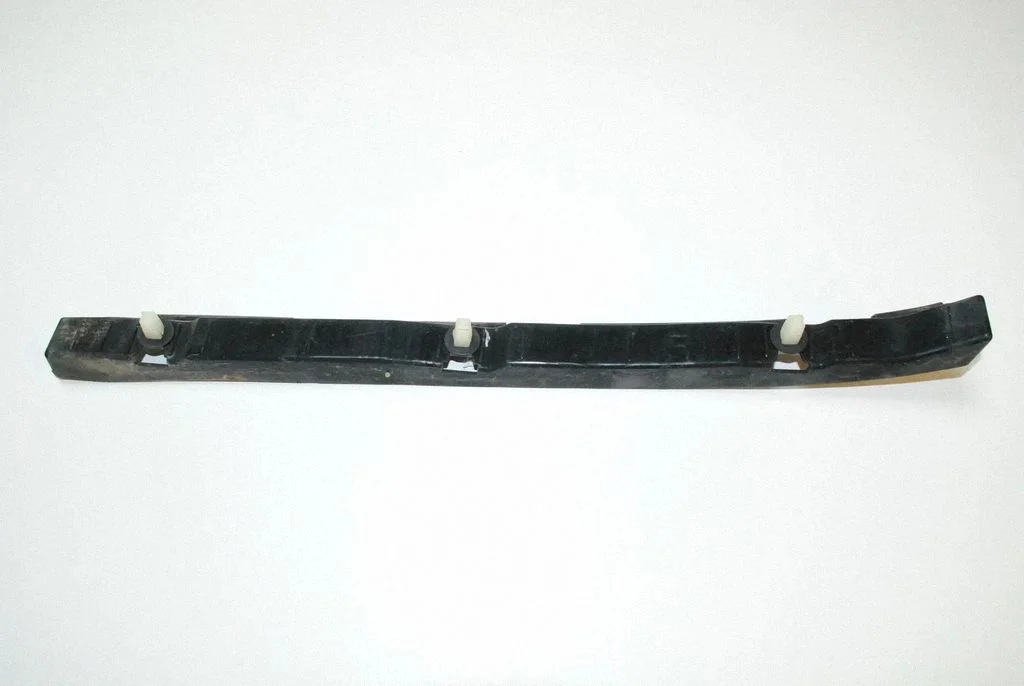 Aizmugurējā bufera turētājs 866162B000