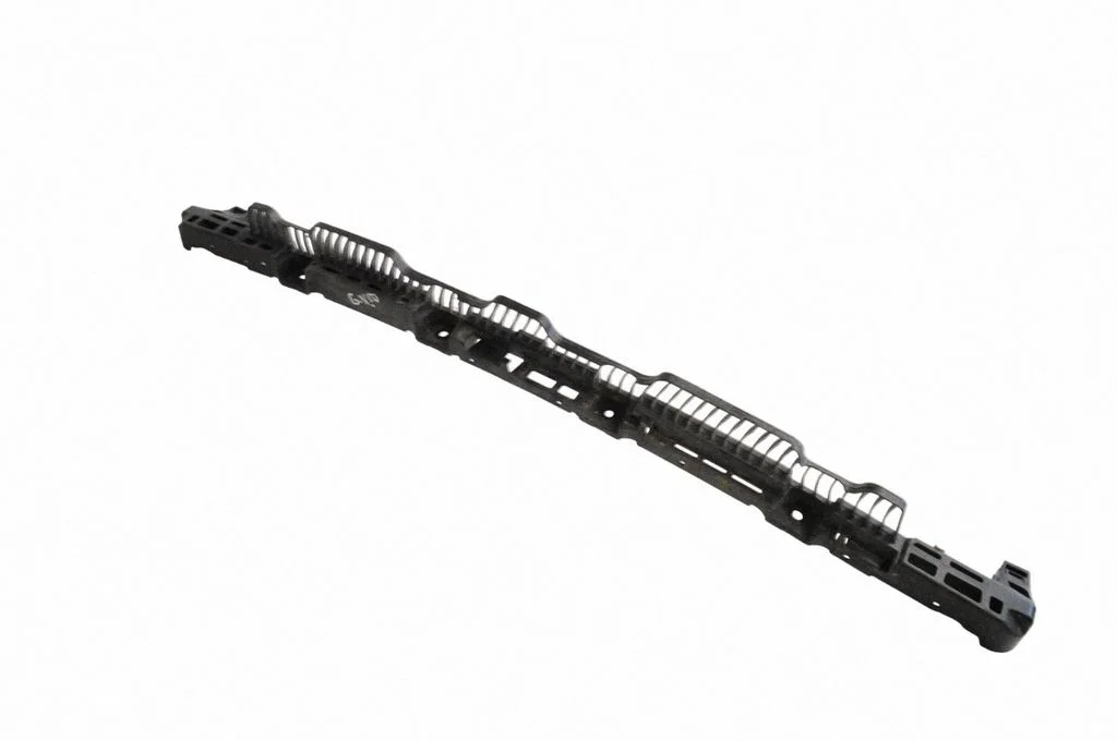 Aizmugurējā bufera turētājs 5G680786A