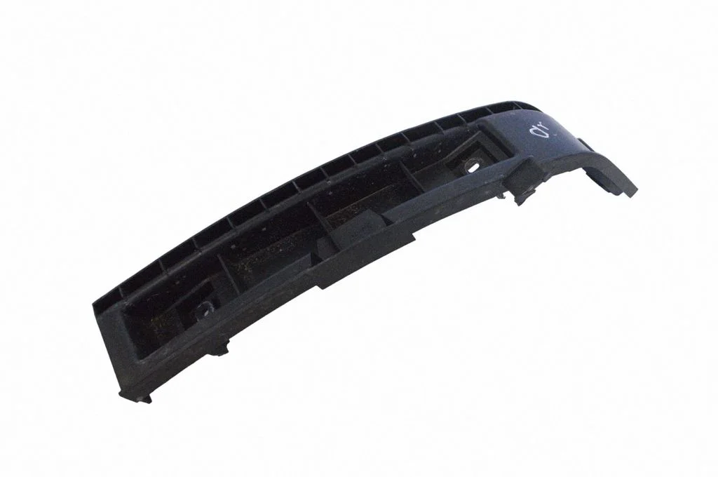 Tagumise kaitseraua kinnitusklamber – Volvo S80 (2007-2013)