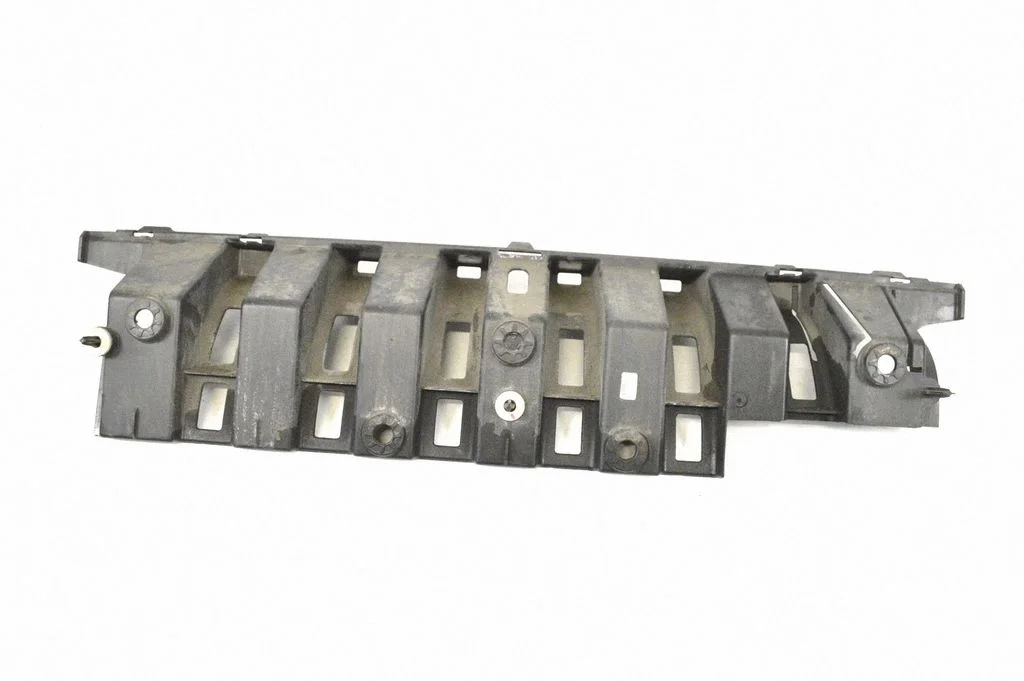 Rear bumper mounting bracket – Peugeot 3008 I (2008-2015)