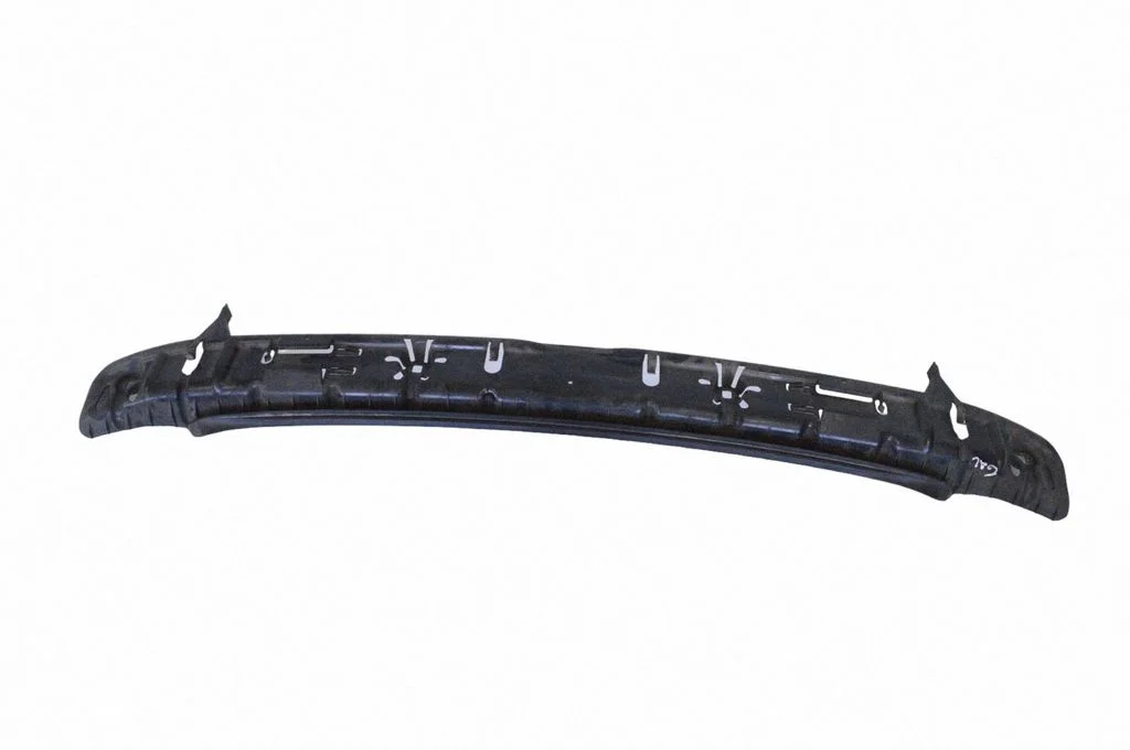 Rear bumper mounting bracket – BMW 6 Series E63 E64 (2002-2010)