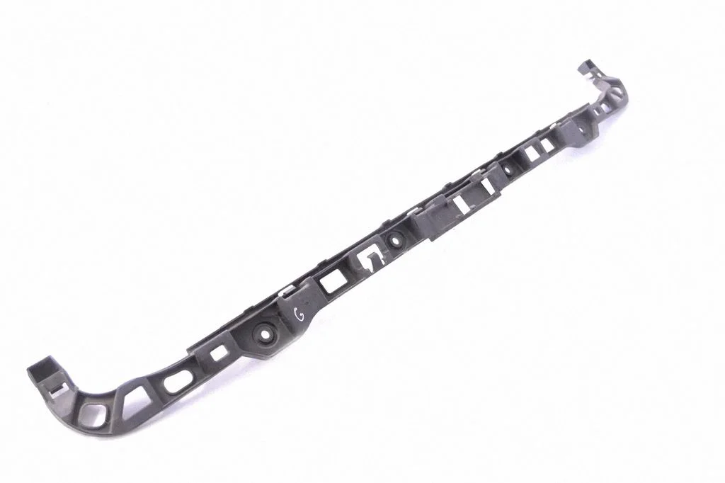 Rear bumper mounting bracket – Volkswagen Golf Plus (2005-2013)