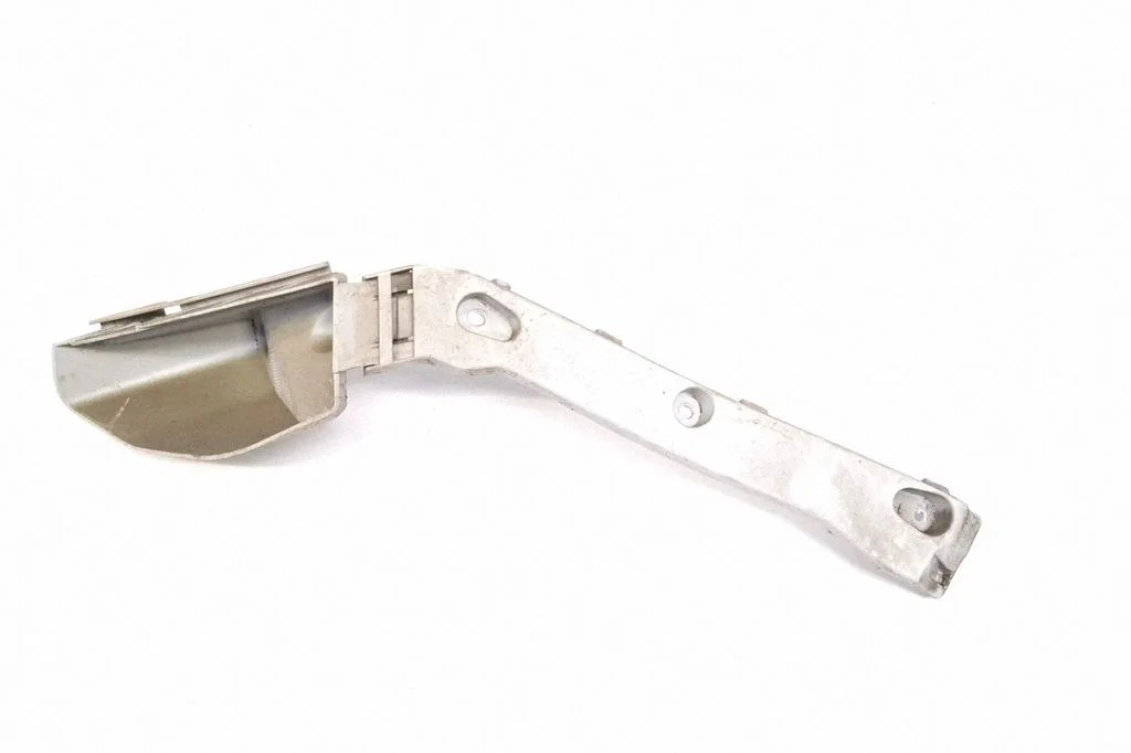 Rear bumper mounting bracket 8V4117E850A