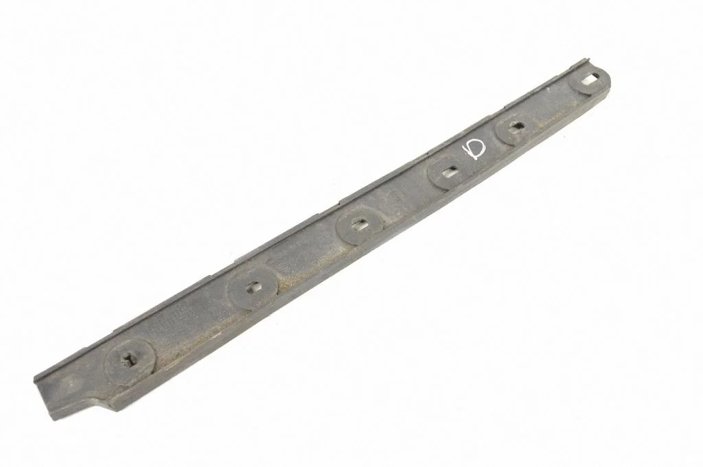 Aizmugurējā bufera turētājs A6398850456