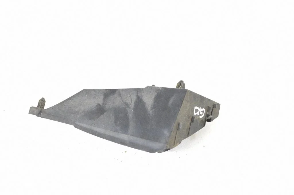 Rear bumper mounting bracket IV3N0