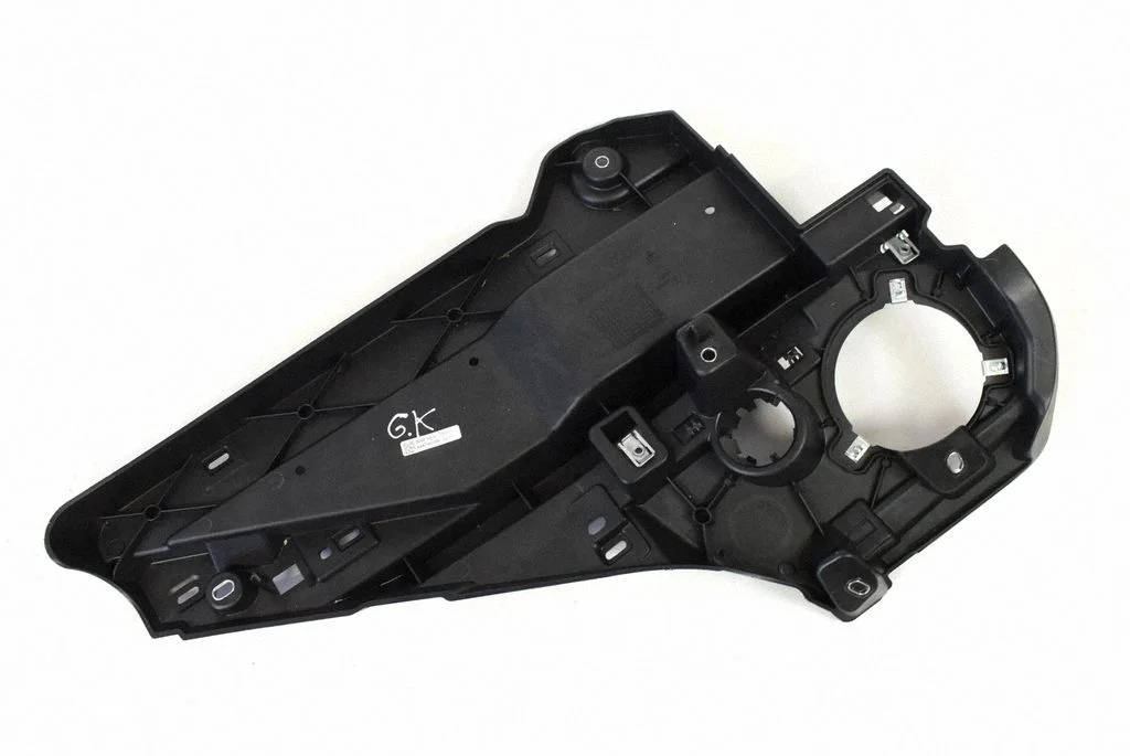 Rear bumper mounting bracket 670034585