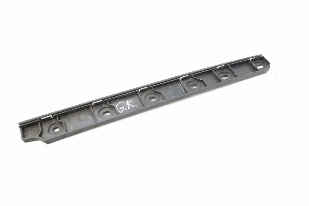Aizmugurējā bufera turētājs A6398850356