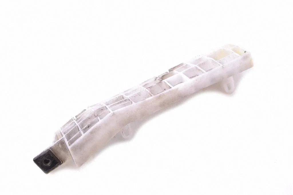 Aizmugurējā bufera turētājs 1X8U0NF1