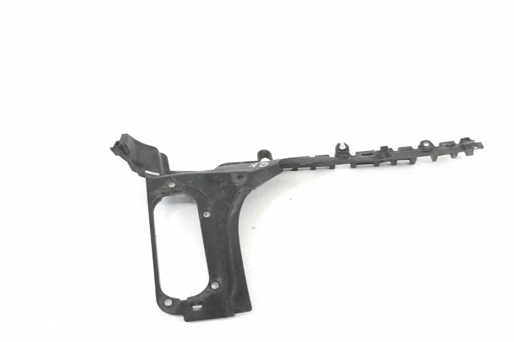 Rear bumper mounting bracket 7167563