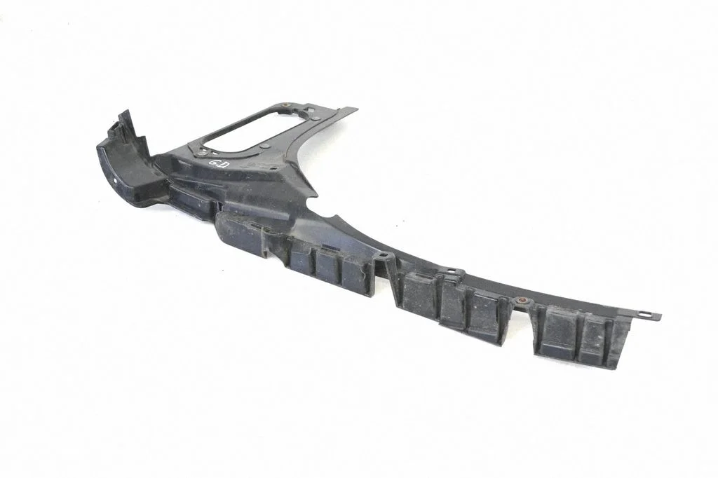 Rear bumper mounting bracket 7167564