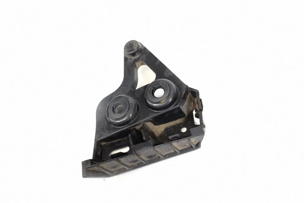 Rear bumper mounting bracket – BMW 3 Series E90 E91 (2005-2012)