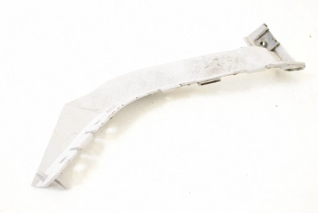 Rear bumper mounting bracket BJ3217A882AC