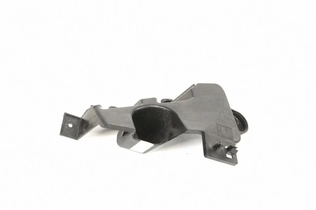 Rear bumper mounting bracket 52015954