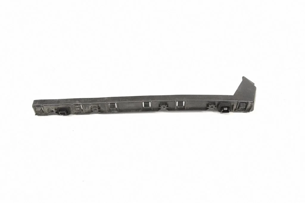 Rear bumper mounting bracket 52042926