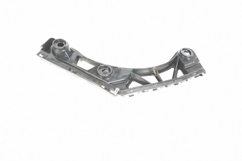 Rear bumper mounting bracket – Volkswagen Tiguan (2007-2016)