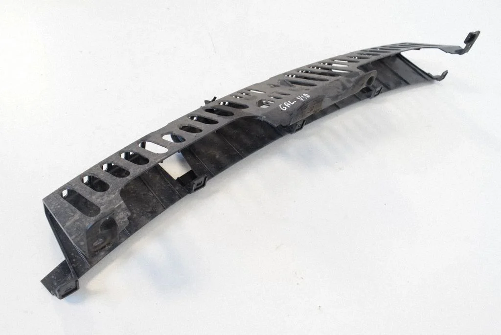 Aizmugurējā bufera turētājs 9800757