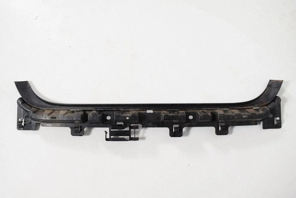 Aizmugurējā bufera turētājs 7058522