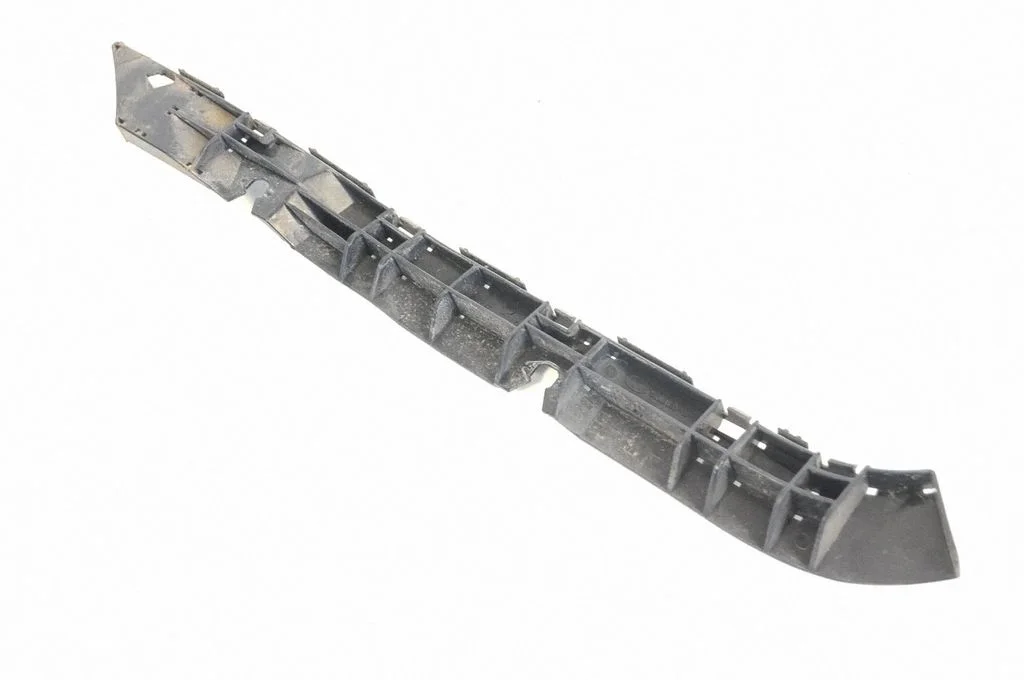Aizmugurējā bufera turētājs NF2V8A