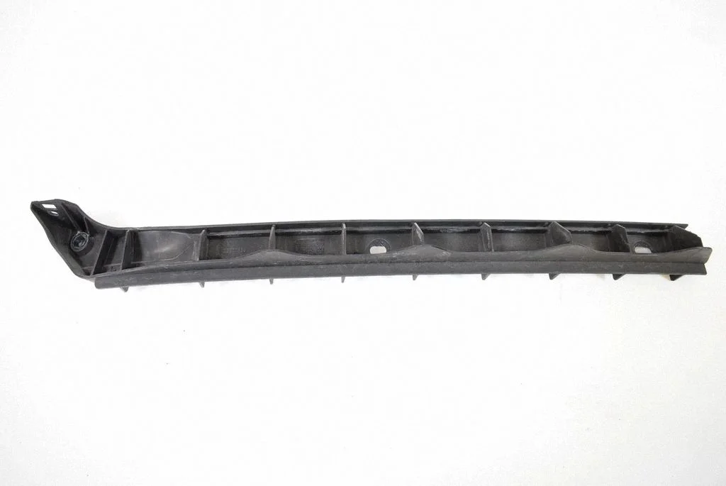 Tagumise kaitseraua kinnitusklamber – Skoda Octavia Mk2 (1Z) (2004-2013)