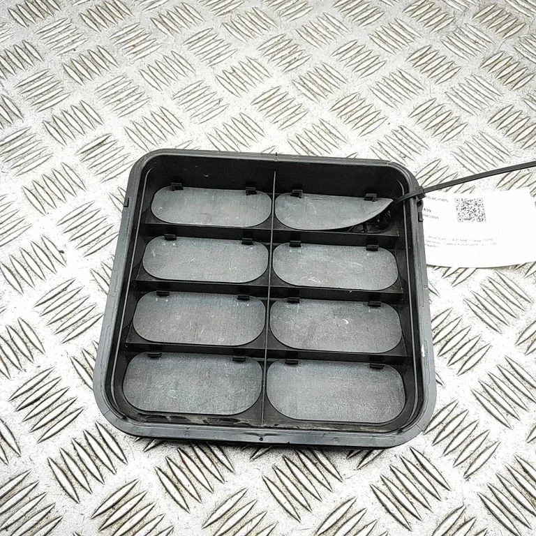 Quarter panel pressure vent – Porsche Cayenne (9Y0 9Y3) (2018-)