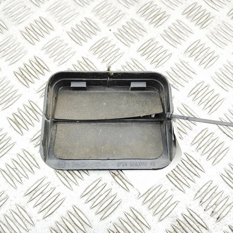 Ventilatsioonirest 106938300C