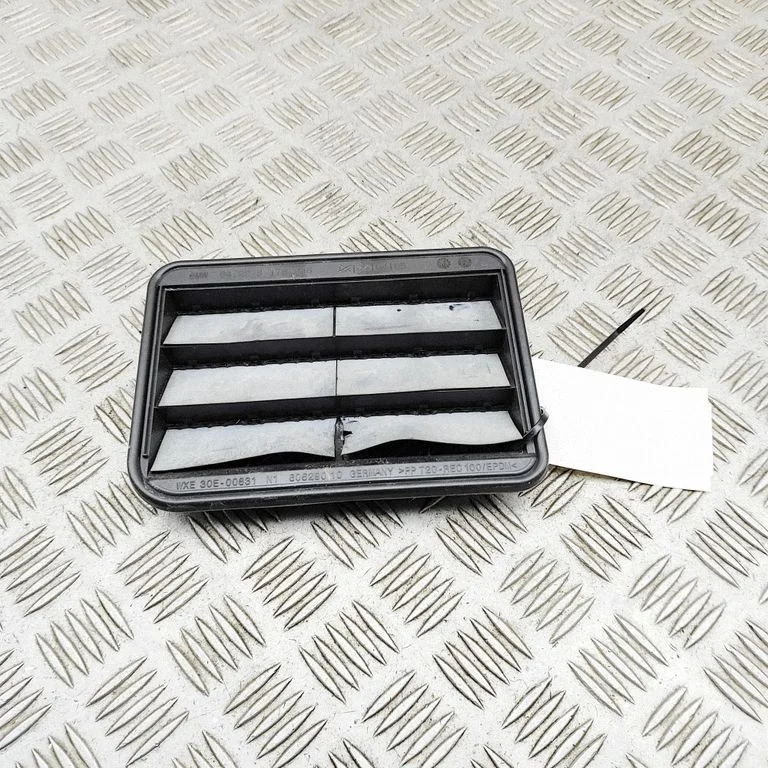Ventilācijas režģis 9176945