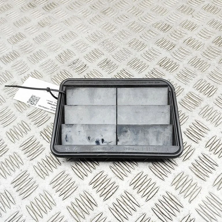 Ventilācijas režģis 9176945