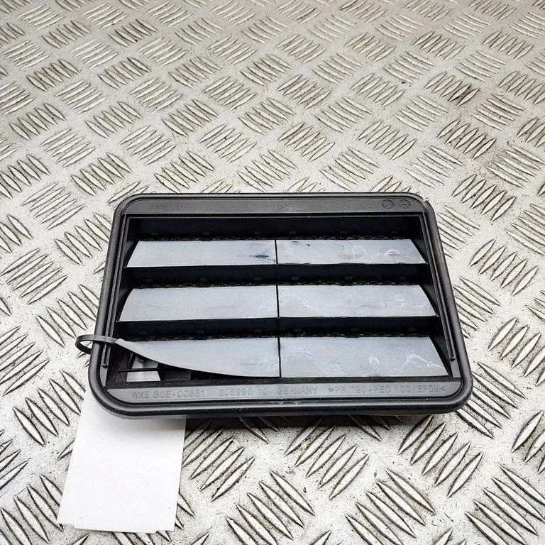 Ventilācijas režģis 9176945