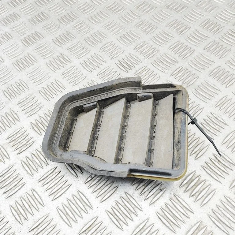 Ventilācijas režģis BK21B280B62AA