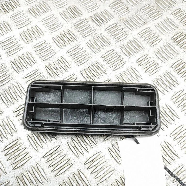 Ventilācijas režģis 8200213712C