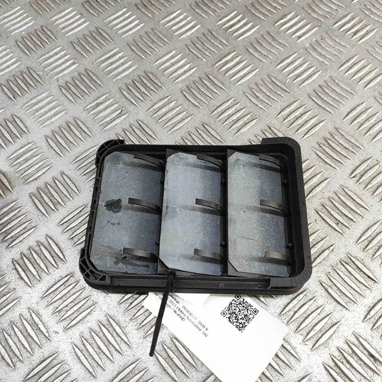 Ventilācijas režģis 9831031680
