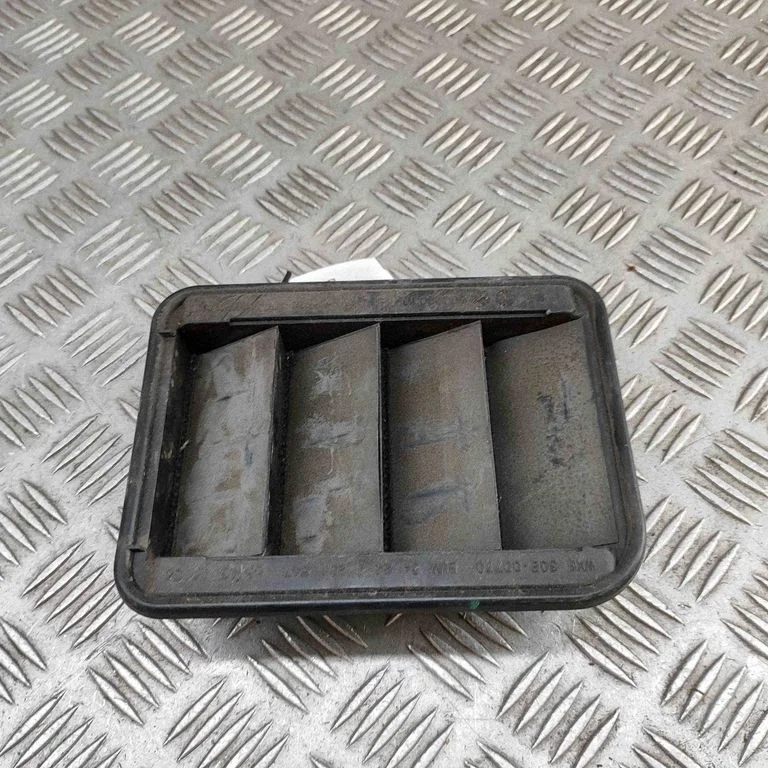 Ventilācijas režģis 9315932